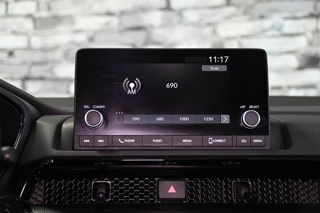 Honda CR-V SPORT CARPLAY TOIT VOLANT CHAUFFANT 2023 à Montréal, Québec - 38 - w1024h768px