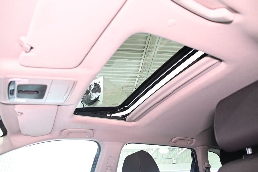 Honda CR-V SPORT CARPLAY TOIT VOLANT CHAUFFANT 2023 à Montréal, Québec - 25 - w1024h768px