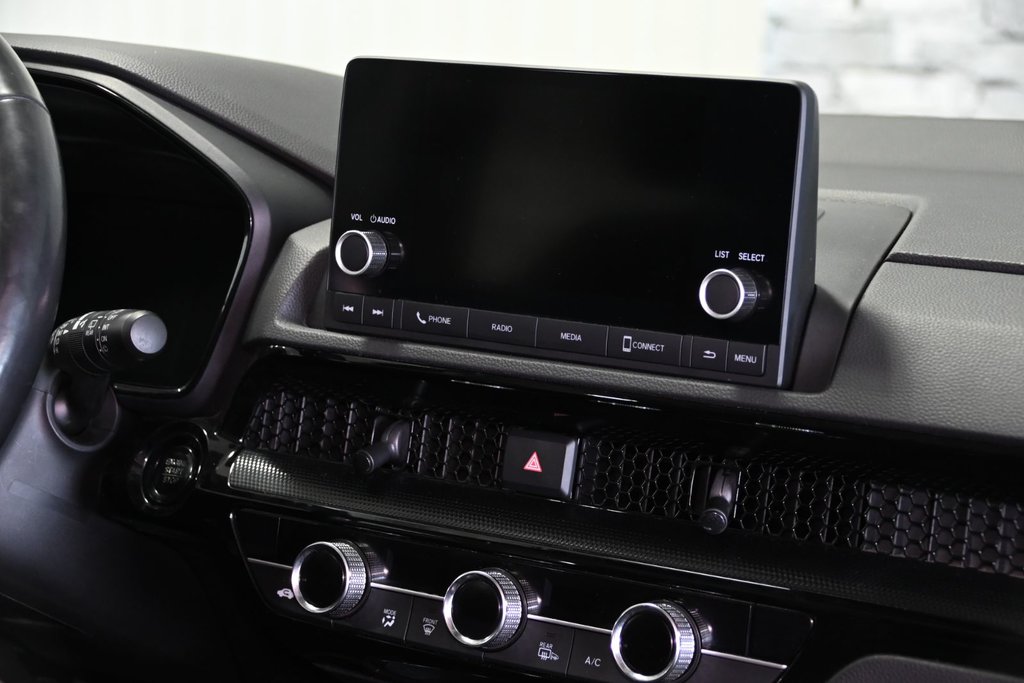 Honda CR-V SPORT CARPLAY TOIT VOLANT CHAUFFANT 2023 à Montréal, Québec - 18 - w1024h768px