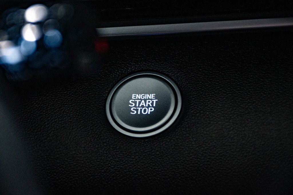 Hyundai Elantra Hybrid ULTIMATE CUIR TOIT OUVRANT CAMERA LANE ASSIST MAGS 2022 à Montréal, Québec - 30 - w1024h768px