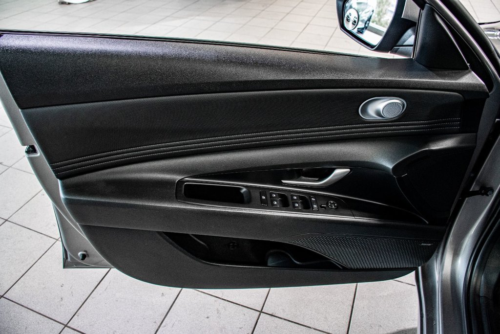 Hyundai Elantra Hybrid LUXURY TOIT OUVRANT CUIR BLUELINK BOSE KEYLESS NAV 2023 à Montréal, Québec - 20 - w1024h768px