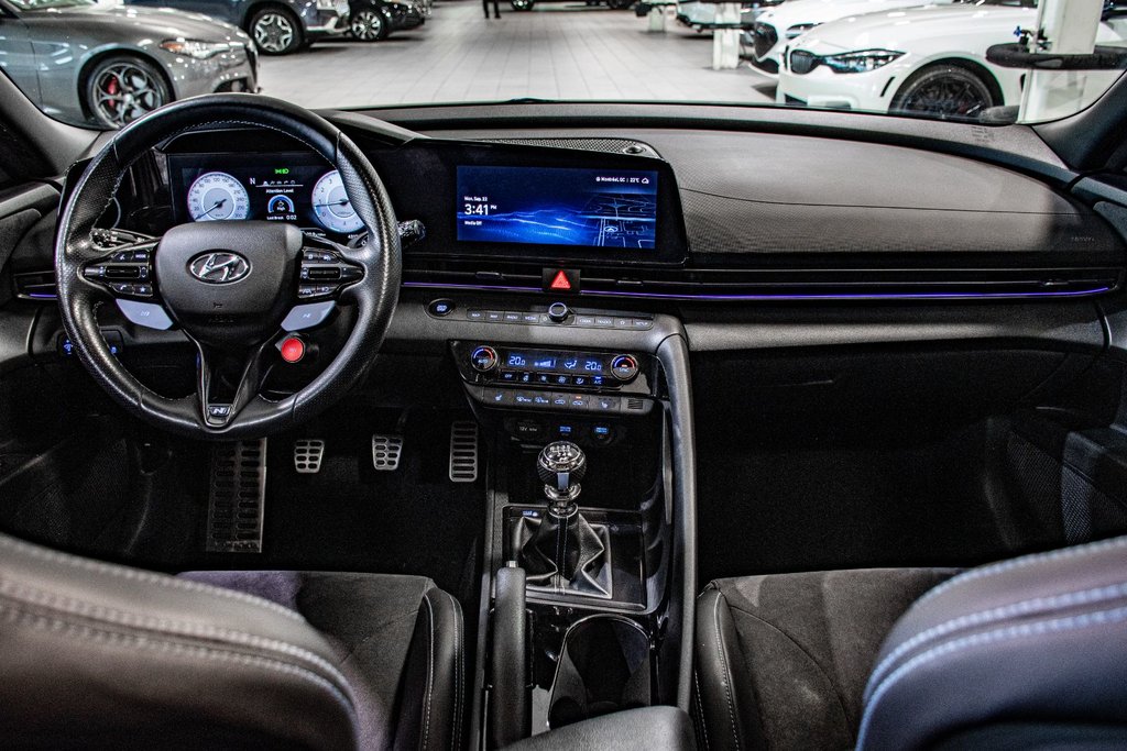 Hyundai Elantra N 276 HP TOIT NAVI BOSE CARPLAY CUIR/ALCANTARA 2023 à Montréal, Québec - 5 - w1024h768px