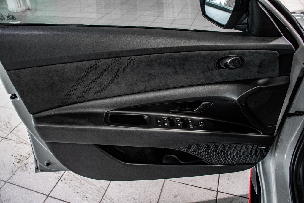 Hyundai Elantra N 276 HP TOIT NAVI BOSE CARPLAY CUIR/ALCANTARA 2023 à Montréal, Québec - 21 - w1024h768px