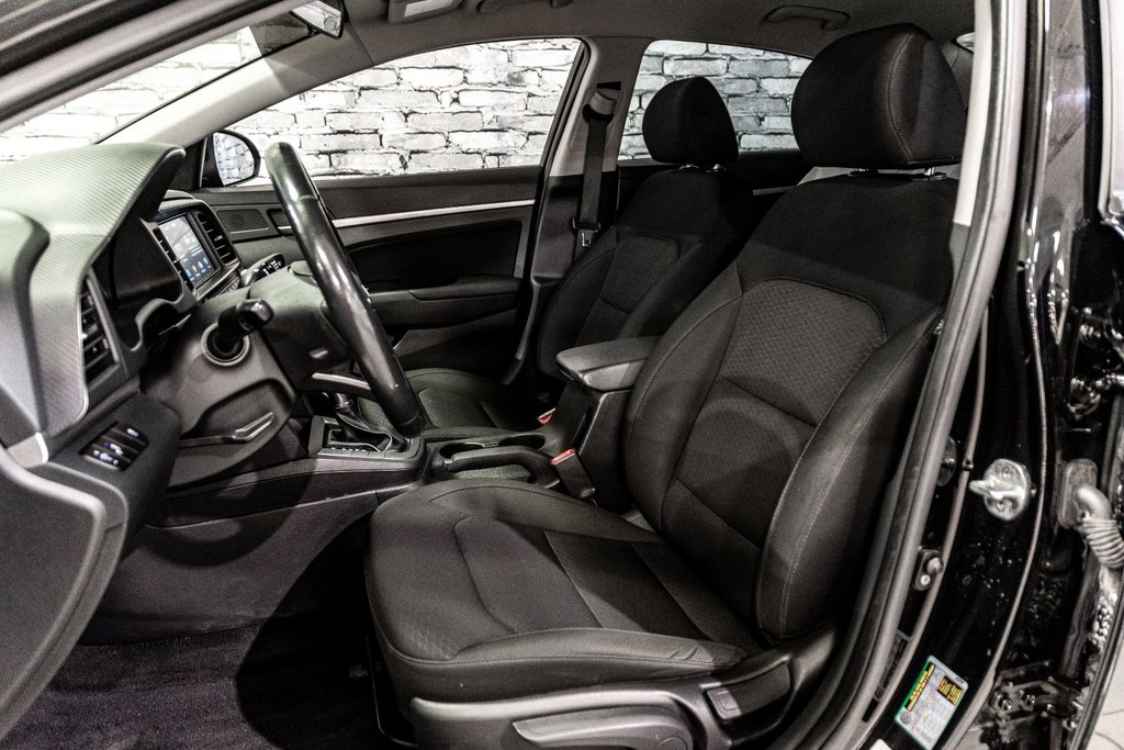 2019 Hyundai Elantra PREFERRED CAMERA SIEGES ET VOLANT CHAUFFANT in Montréal, Quebec - 15 - w1024h768px