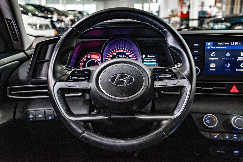 2021 Hyundai Elantra PREFERRED CARPLAY VOLANT+SIEGES CHAUFFANTS KEYLESS in Montréal, Quebec - 29 - w1024h768px