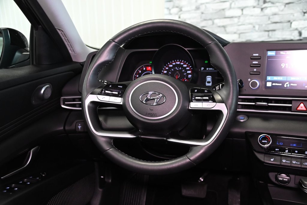 Hyundai Elantra PREFERRED CARPLAY VOLANT+SIEGES CHAUFFANTS KEYLESS 2021 à Montréal, Québec - 33 - w1024h768px