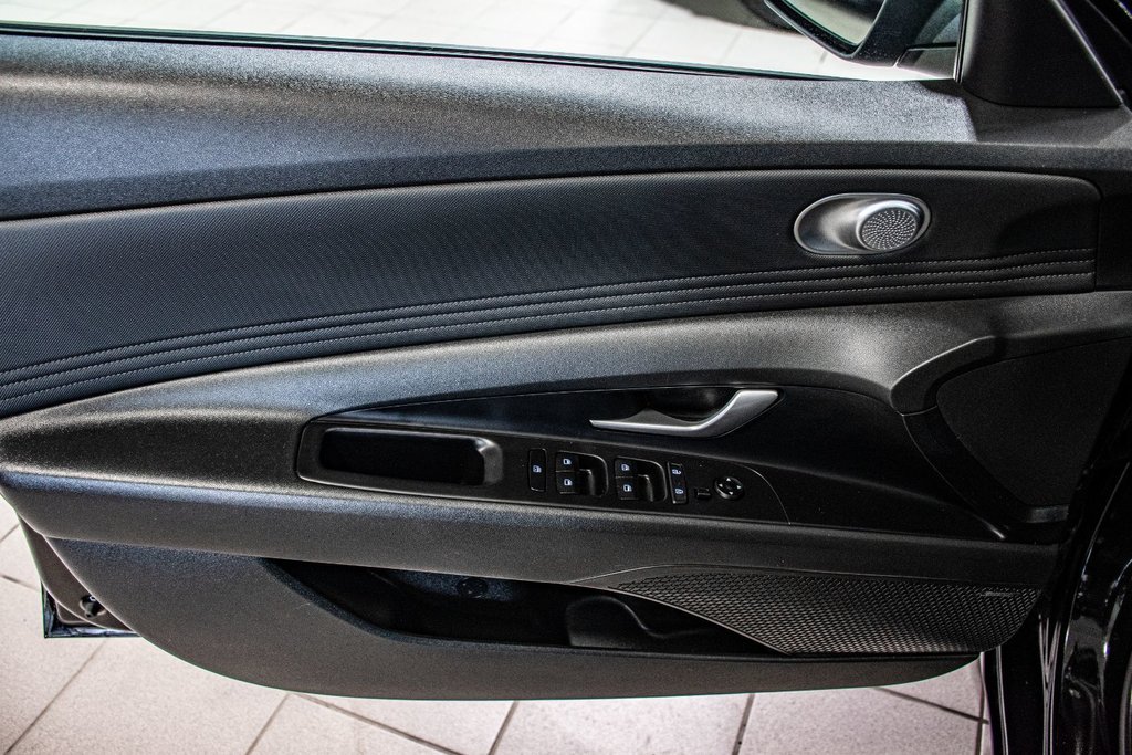Hyundai Elantra ULTIMATE TECH TOIT NAVI CUIR BOSE BLUELINK 2021 à Montréal, Québec - 20 - w1024h768px
