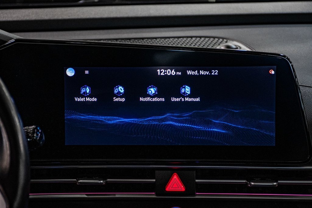 Hyundai Elantra ULTIMATE TECH TOIT NAVI CUIR BOSE BLUELINK 2021 à Montréal, Québec - 34 - w1024h768px