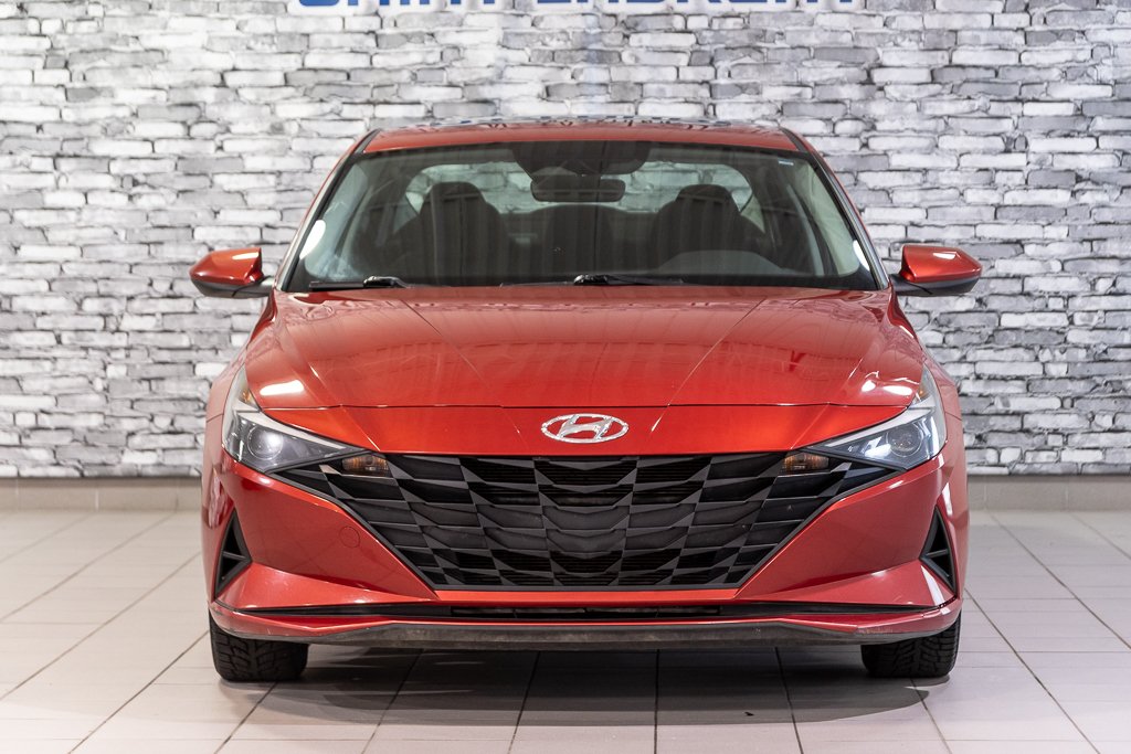 Hyundai Elantra PREFERRED TECH TOIT OUVRANT SIEGES CHAUFFANTS A/C 2021 à Montréal, Québec - 3 - w1024h768px