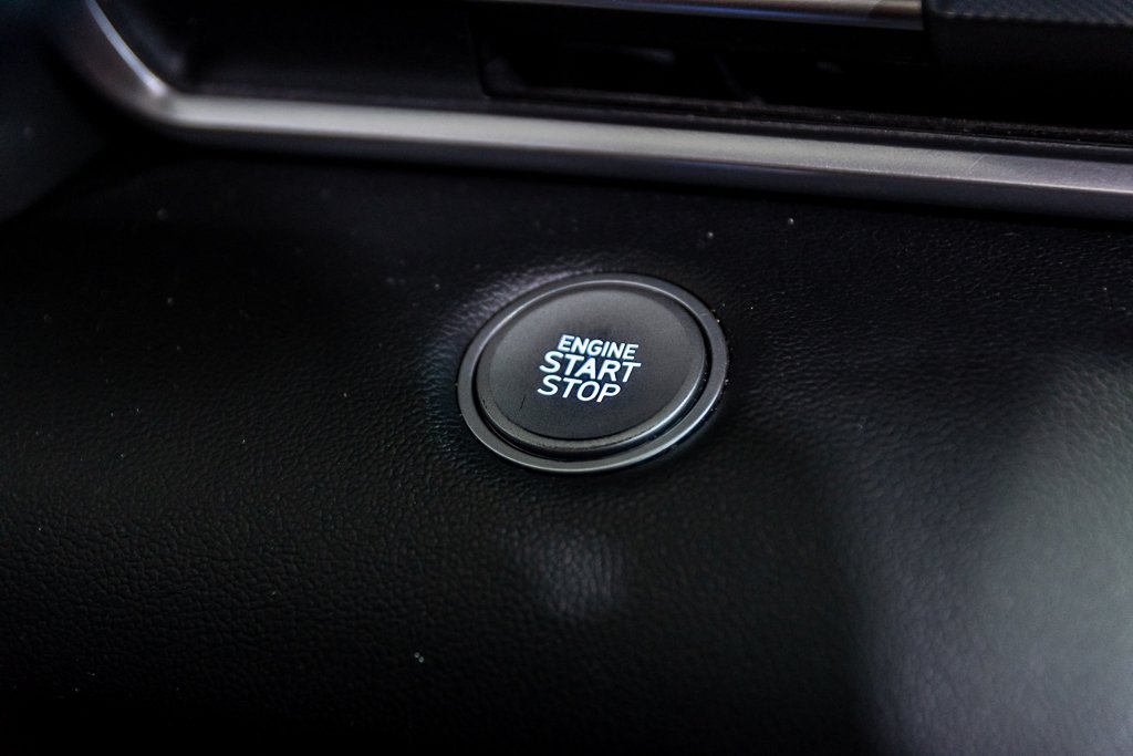 Hyundai Elantra PREFERRED TECH TOIT OUVRANT SIEGES CHAUFFANTS A/C 2021 à Montréal, Québec - 31 - w1024h768px