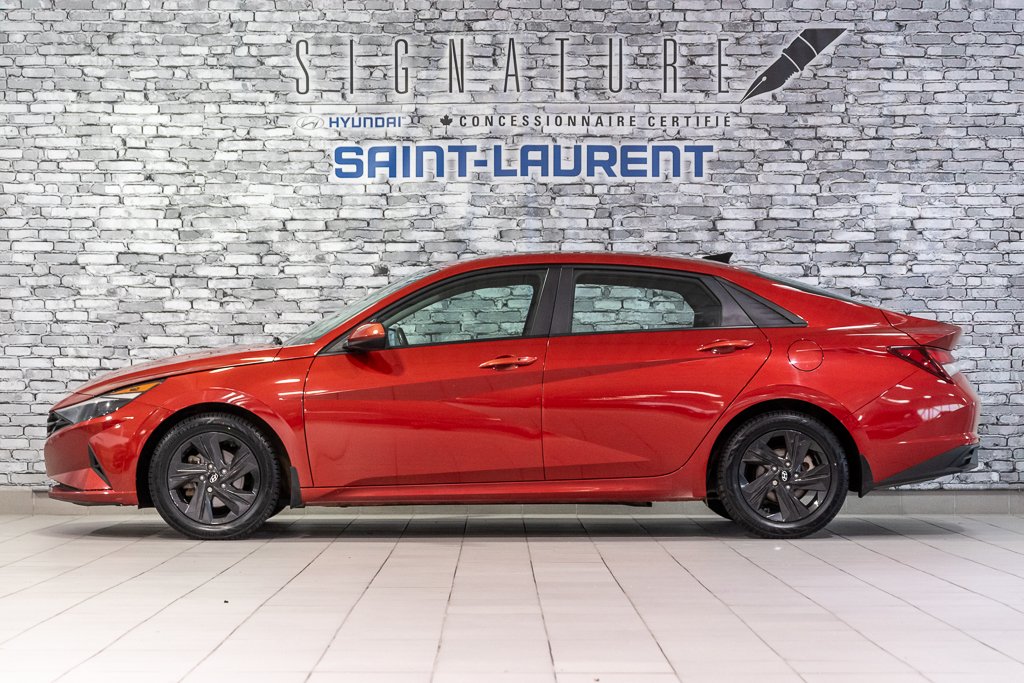 Hyundai Elantra PREFERRED TECH TOIT OUVRANT SIEGES CHAUFFANTS A/C 2021 à Montréal, Québec - 4 - w1024h768px