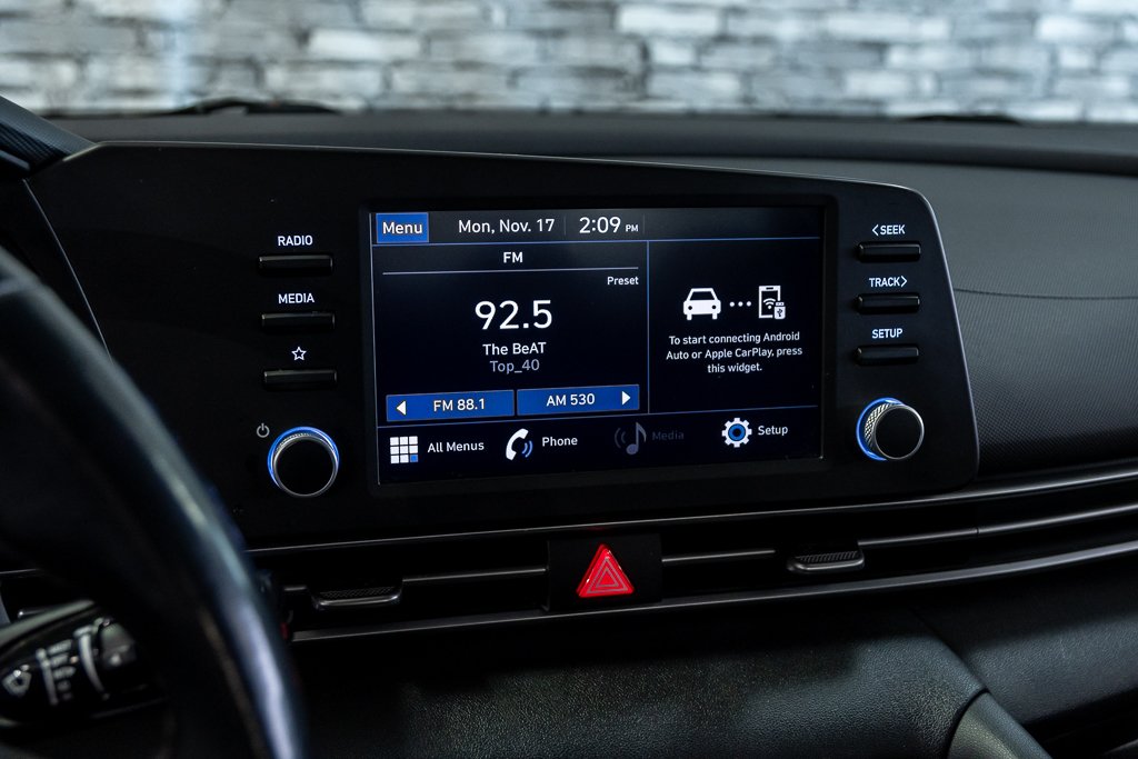 Hyundai Elantra PREFERRED CAMERA CARPLAY VOLANT CHAUFFANT MAGS 2021 à Montréal, Québec - 27 - w1024h768px