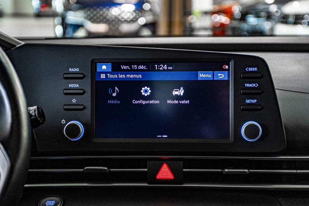 Hyundai Elantra PREFERRED CARPLAY VOLANT+SIEGES CHAUFFANTS KEYLESS 2022 à Montréal, Québec - 26 - w1024h768px