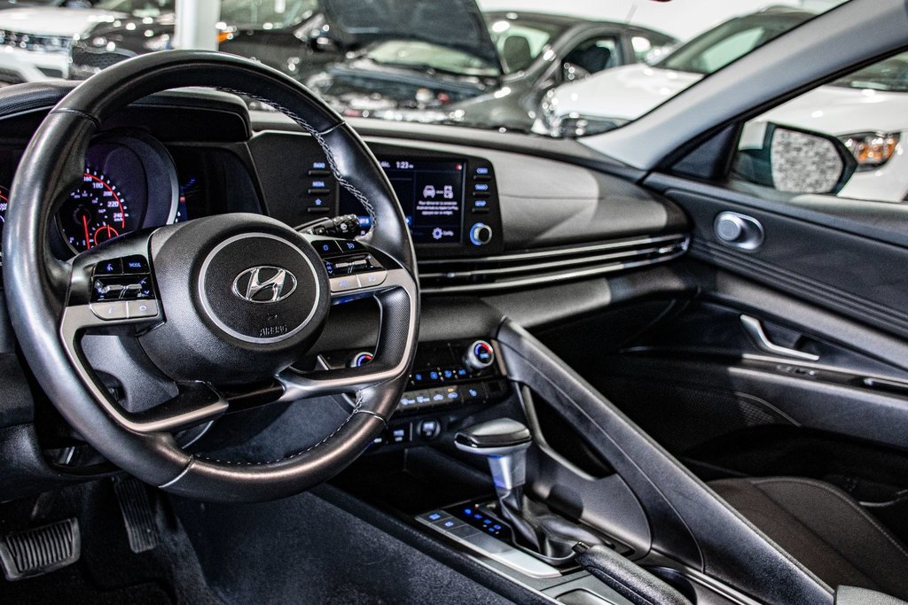 Hyundai Elantra PREFERRED CARPLAY VOLANT+SIEGES CHAUFFANTS KEYLESS 2022 à Montréal, Québec - 15 - w1024h768px