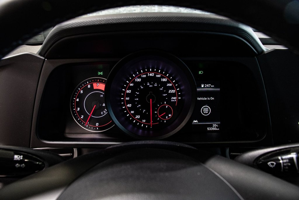 Hyundai Elantra PREFERRED TECH TOIT CAMERA CARPLAY BLUELINK 2022 à Montréal, Québec - 31 - w1024h768px