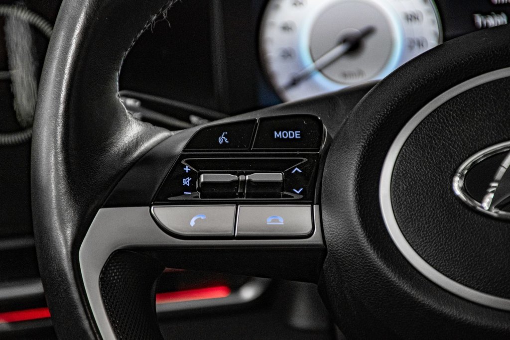 Hyundai Elantra LUXURY TOIT NAVIGATION BOSE CUIR CARPLAY MAG 17 2023 à Montréal, Québec - 35 - w1024h768px