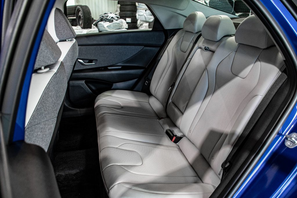 2023 Hyundai Elantra LUXURY TOIT NAVIGATION BOSE CUIR CARPLAY MAG 17 in Montréal, Quebec - 20 - w1024h768px