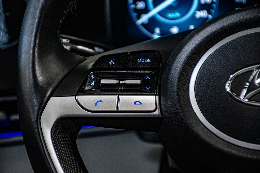 2023 Hyundai Elantra LUXURY TOIT NAVIGATION BOSE CUIR CARPLAY MAG 17 in Montréal, Quebec - 30 - w1024h768px