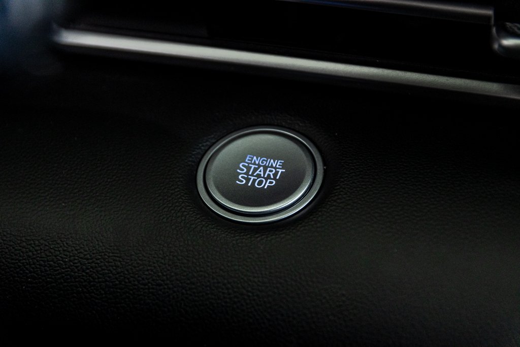 Hyundai Elantra PREFERRED CARPLAY SIEGES&VOLANT CHAUFFANTS CAMERA 2023 à Montréal, Québec - 29 - w1024h768px