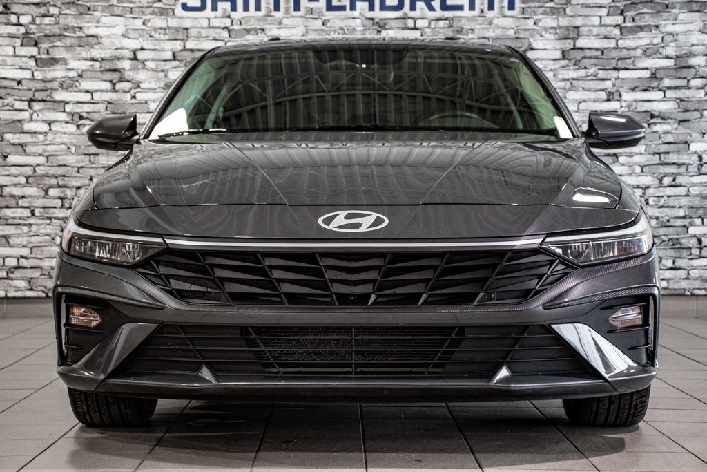 Hyundai Elantra PREFERRED TECH TOIT CAMERA CARPLAY VOLANT CHAUFFANT 2024 à Montréal, Québec - 7 - w1024h768px