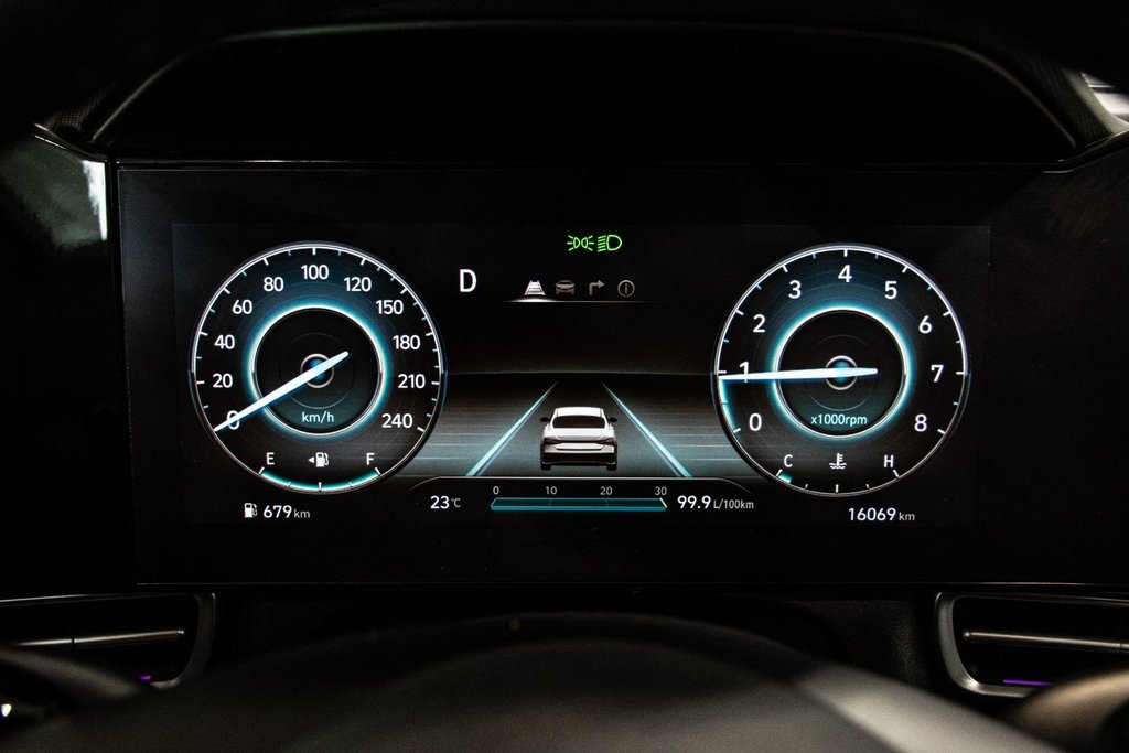 2024 Hyundai Elantra PREFERRED TECH TOIT CAMERA CARPLAY VOLANT CHAUFFANT in Montréal, Quebec - 29 - w1024h768px