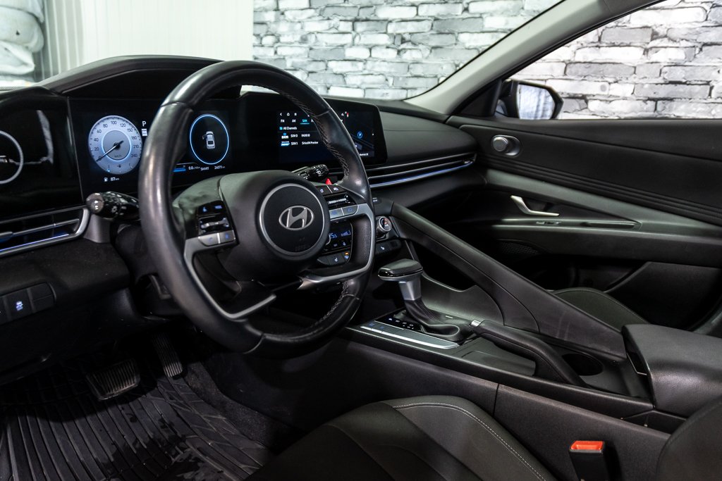 Hyundai Elantra PREFERRED TOIT OUVRANT SIEGES ET VOLANT CHAUFFANTS 2024 à Montréal, Québec - 20 - w1024h768px