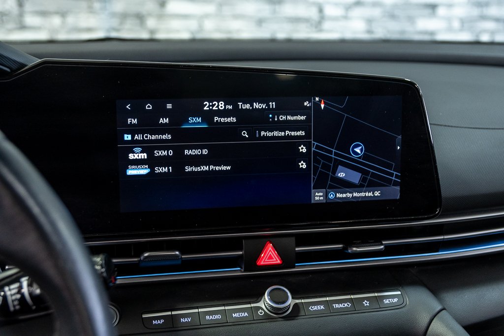 Hyundai Elantra PREFERRED TOIT OUVRANT SIEGES ET VOLANT CHAUFFANTS 2024 à Montréal, Québec - 28 - w1024h768px