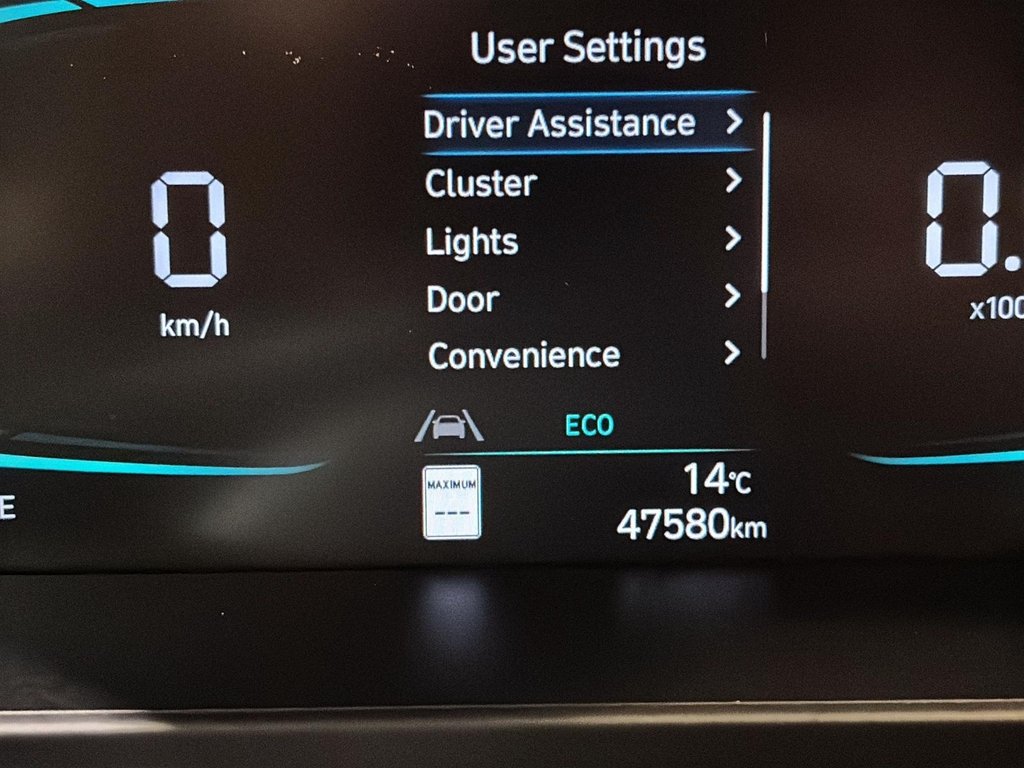 2024 Hyundai Elantra PREFERRED VOLANT CHAUFFANT CARPLAY CAMERA in Montréal, Quebec - 25 - w1024h768px