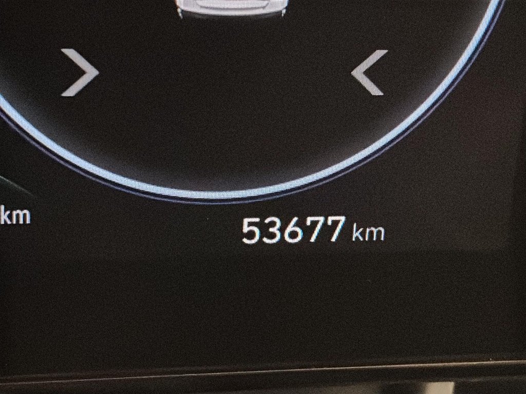 2024 Hyundai Elantra PREFERRED TECH TOIT OUVRANT CARPLAY CAMERA in Montréal, Quebec - 34 - w1024h768px