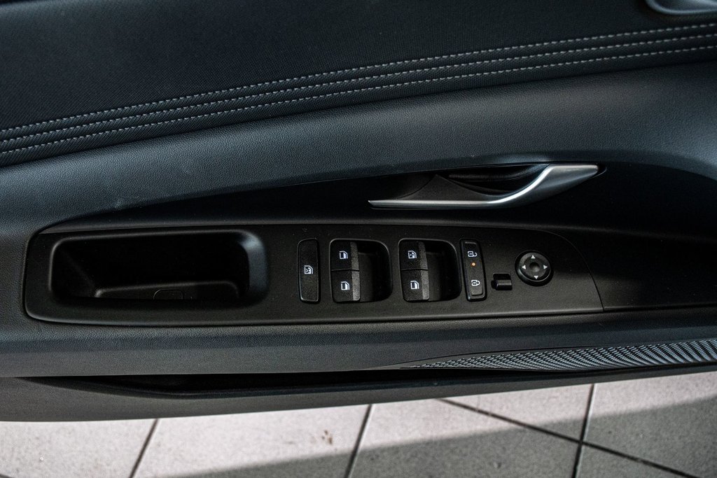 Hyundai Elantra PREFERRED SUN&TECH TOIT CARPLAY CAMERA KEYLESS MAG 2025 à Montréal, Québec - 16 - w1024h768px