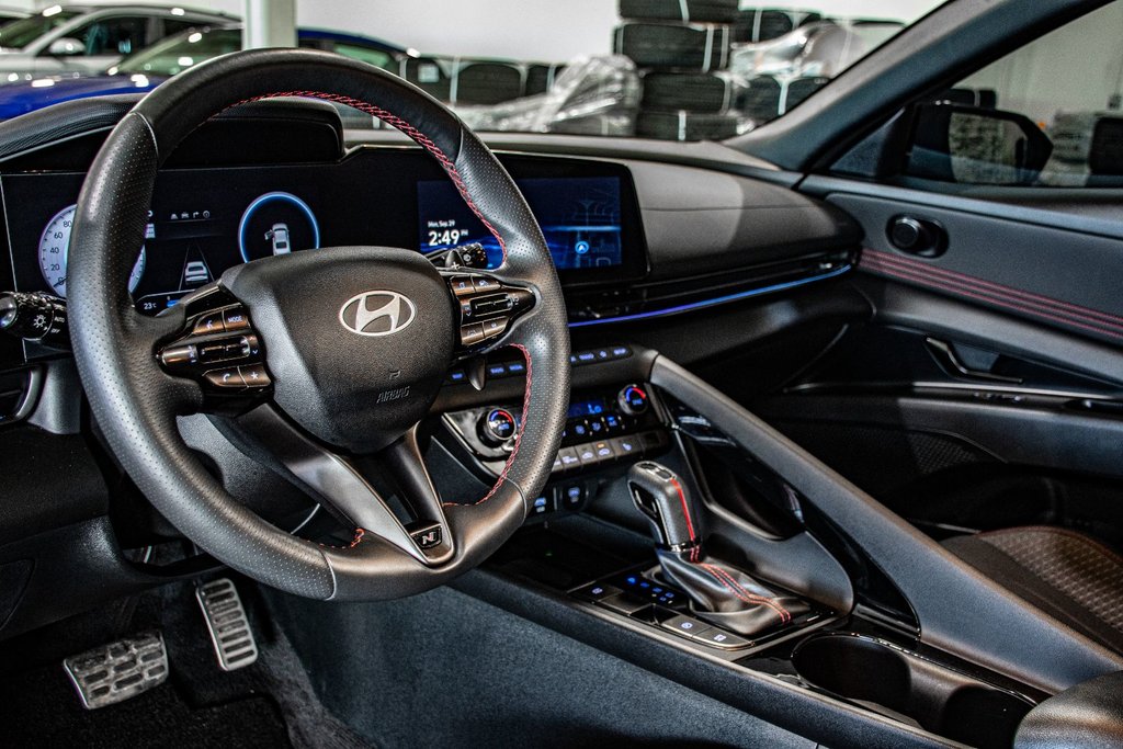 Hyundai Elantra N-LINE ULTIMATE TOIT NAVIGATION CARPLAY BOSE 2025 à Montréal, Québec - 20 - w1024h768px