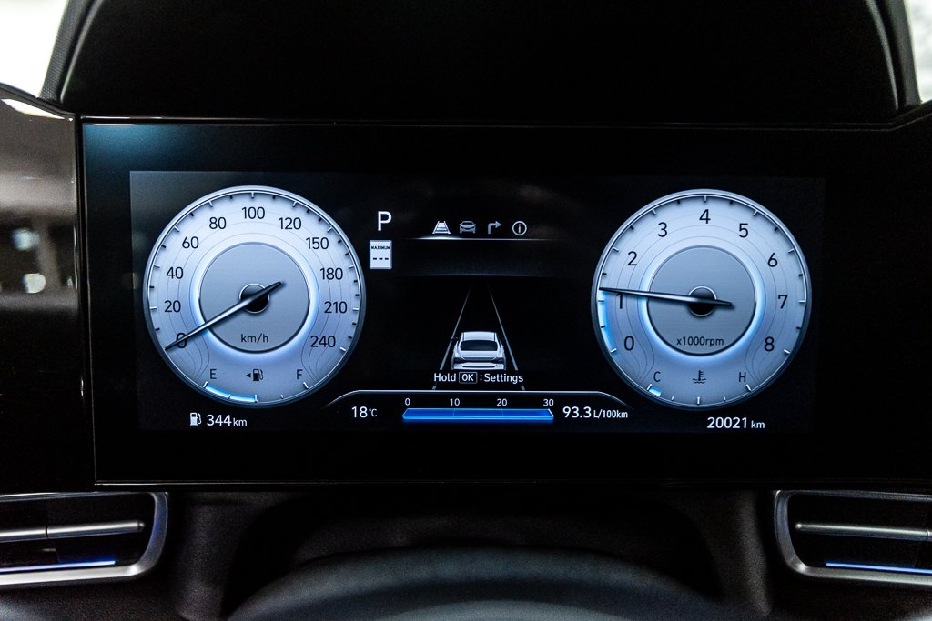 2025 Hyundai Elantra PREFERRED TECH PACKAGE TOIT CARPLAY CAMERA KEYLESS in Montréal, Quebec - 27 - w1024h768px