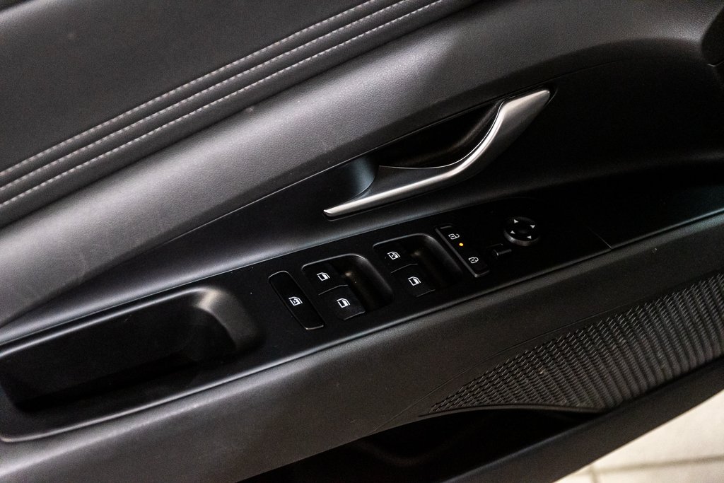Hyundai Elantra LUXURY TOIT OUVRANT CUIR BLUELINK BOSE KEYLESS NAV 2025 à Montréal, Québec - 17 - w1024h768px