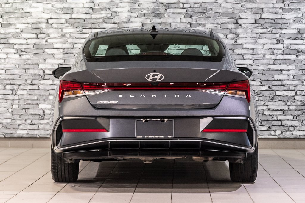 Hyundai Elantra LUXURY TOIT OUVRANT CUIR BLUELINK BOSE KEYLESS NAV 2025 à Montréal, Québec - 13 - w1024h768px