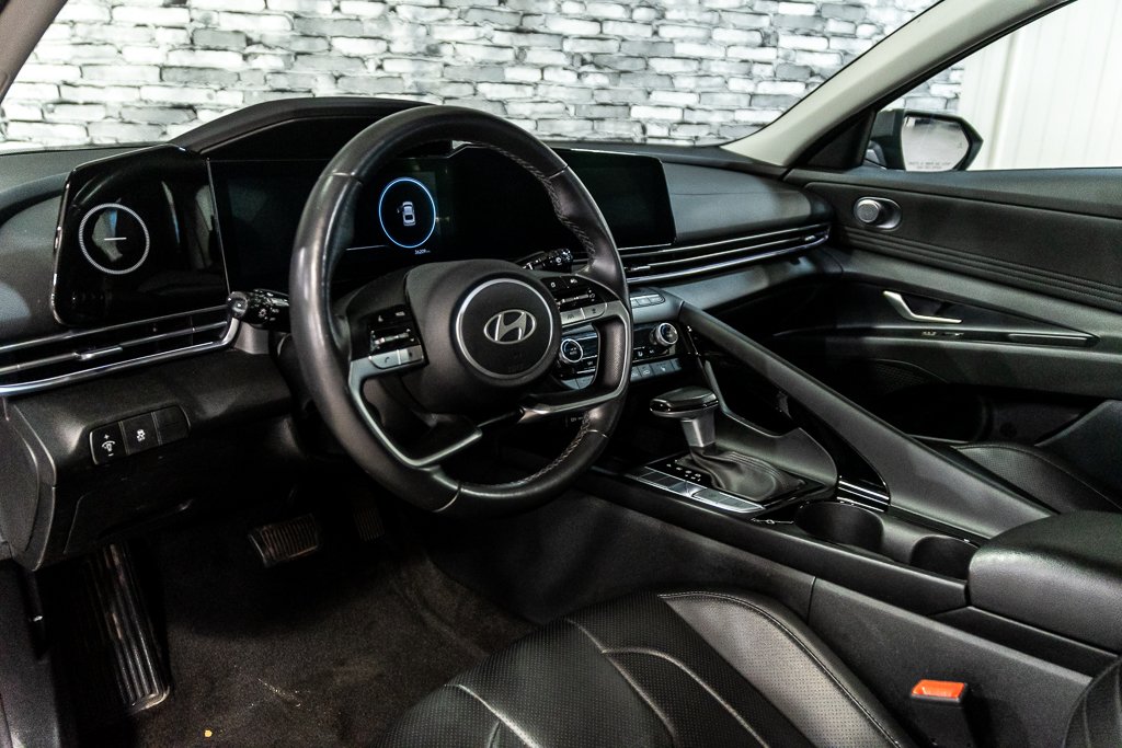 Hyundai Elantra LUXURY TOIT OUVRANT CUIR BLUELINK BOSE KEYLESS NAV 2025 à Montréal, Québec - 21 - w1024h768px