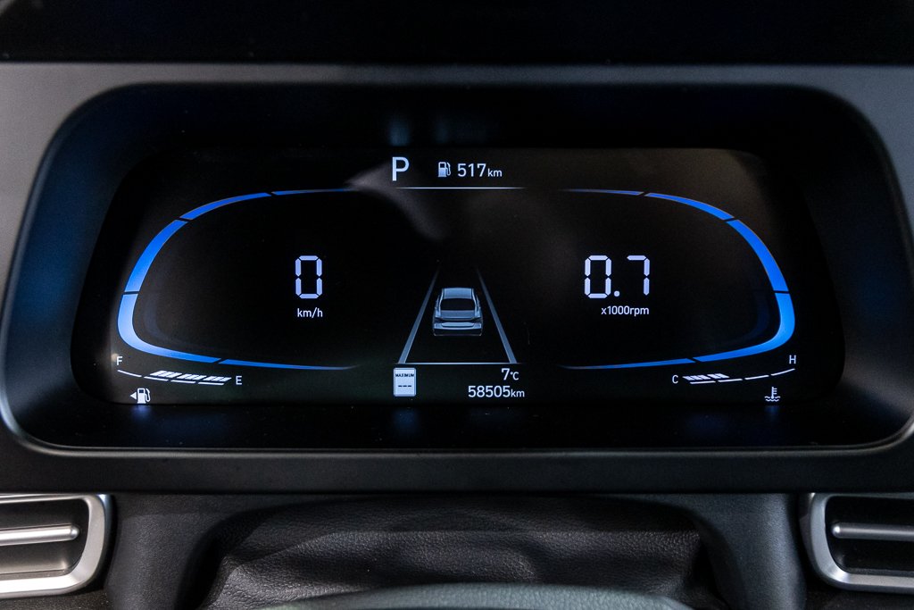 Hyundai Elantra PREFERRED CARPLAY CAMERA KEYLESS  VOLANT CHAUFFANT 2025 à Montréal, Québec - 26 - w1024h768px