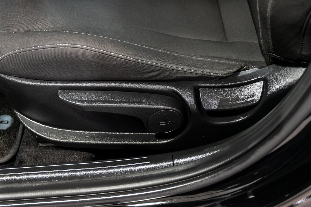 Hyundai Elantra PREFERRED CARPLAY CAMERA KEYLESS  VOLANT CHAUFFANT 2025 à Montréal, Québec - 18 - w1024h768px