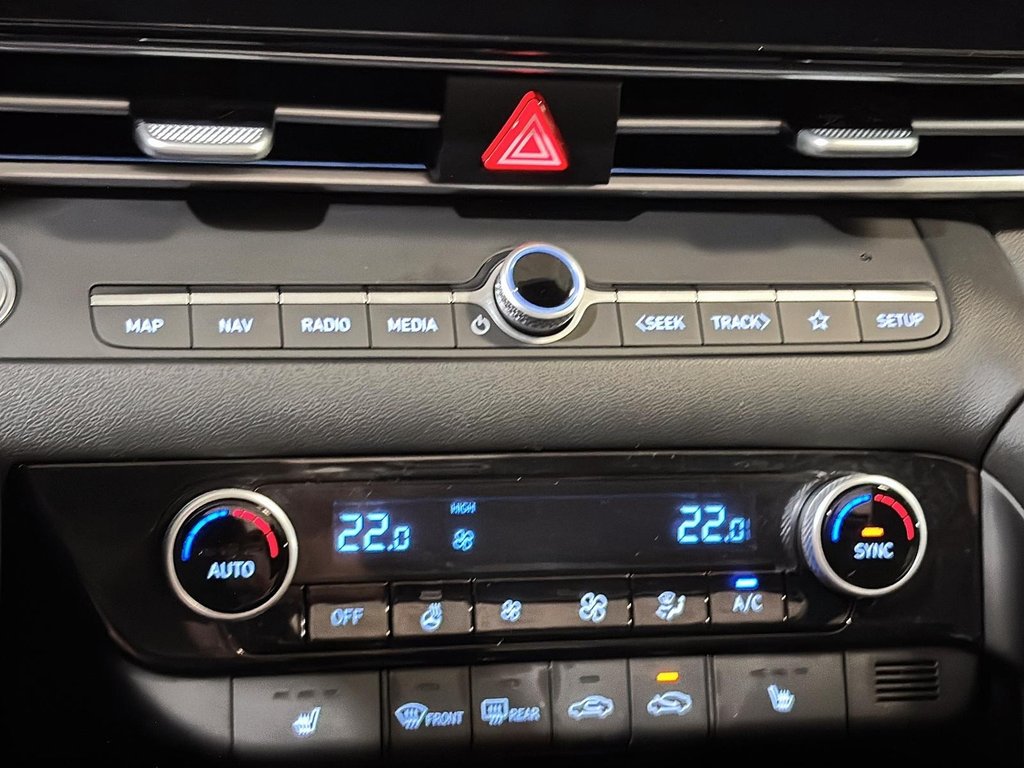 2025 Hyundai Elantra PREFERRED TECH TOIT VOLANT CHAUFFANT CARPLAY CAM. in Montréal, Quebec - 34 - w1024h768px