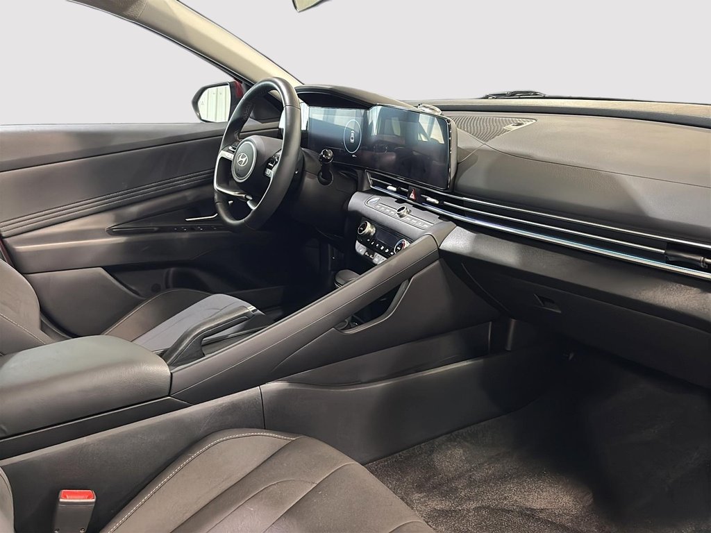 2025 Hyundai Elantra PREFERRED TECH TOIT VOLANT CHAUFFANT CARPLAY CAM. in Montréal, Quebec - 14 - w1024h768px