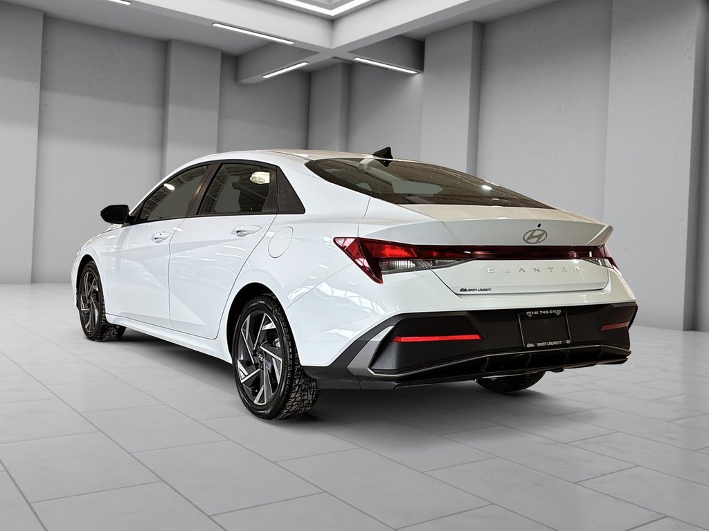 2025 Hyundai Elantra PREFERRED TECH PACKAGE TOIT CARPLAY CAMERA KEYLESS in Montréal, Quebec - 6 - w1024h768px