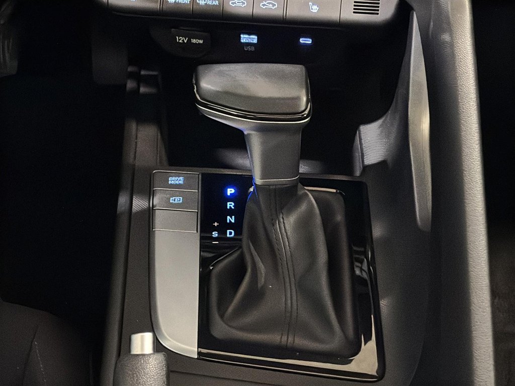 Hyundai Elantra PREFERRED TECH PACKAGE TOIT CARPLAY CAMERA KEYLESS 2025 à Montréal, Québec - 20 - w1024h768px