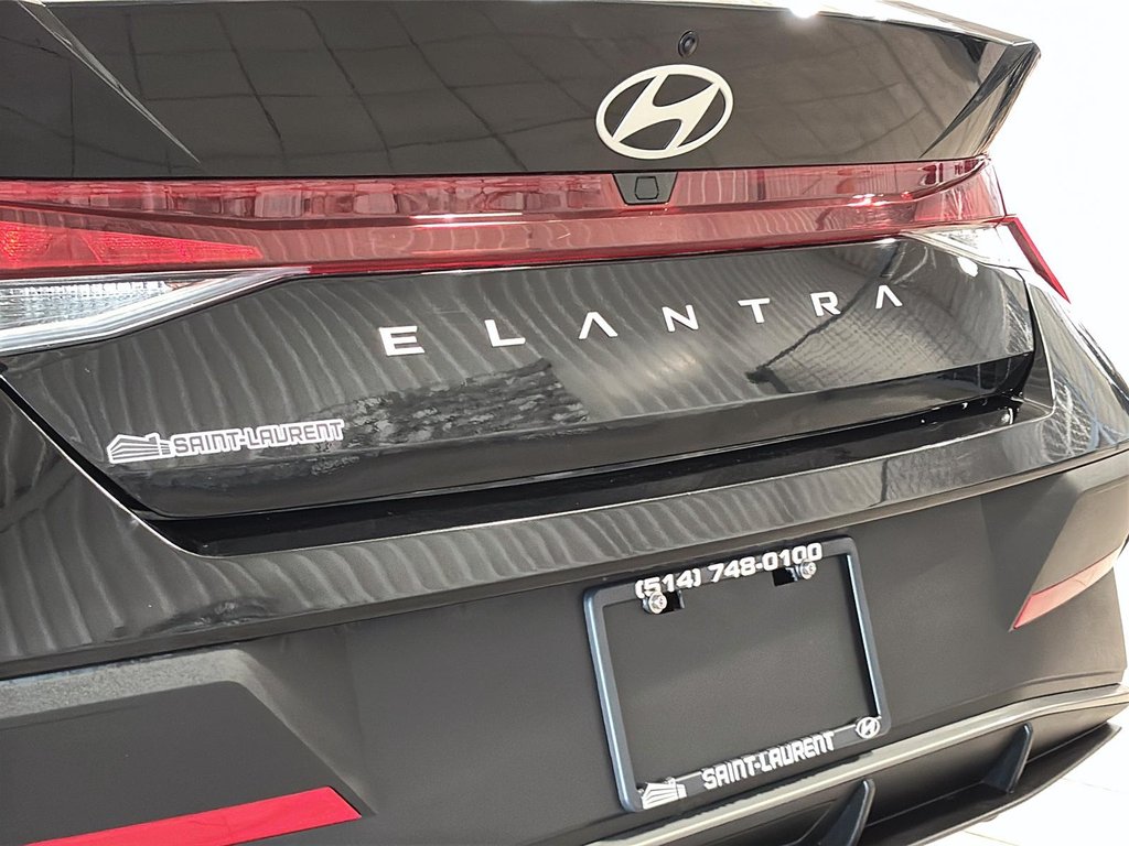 Hyundai Elantra PREFERRED TECH TOIT VOLANT CHAUFFANT CARPLAY CAM. 2025 à Montréal, Québec - 9 - w1024h768px