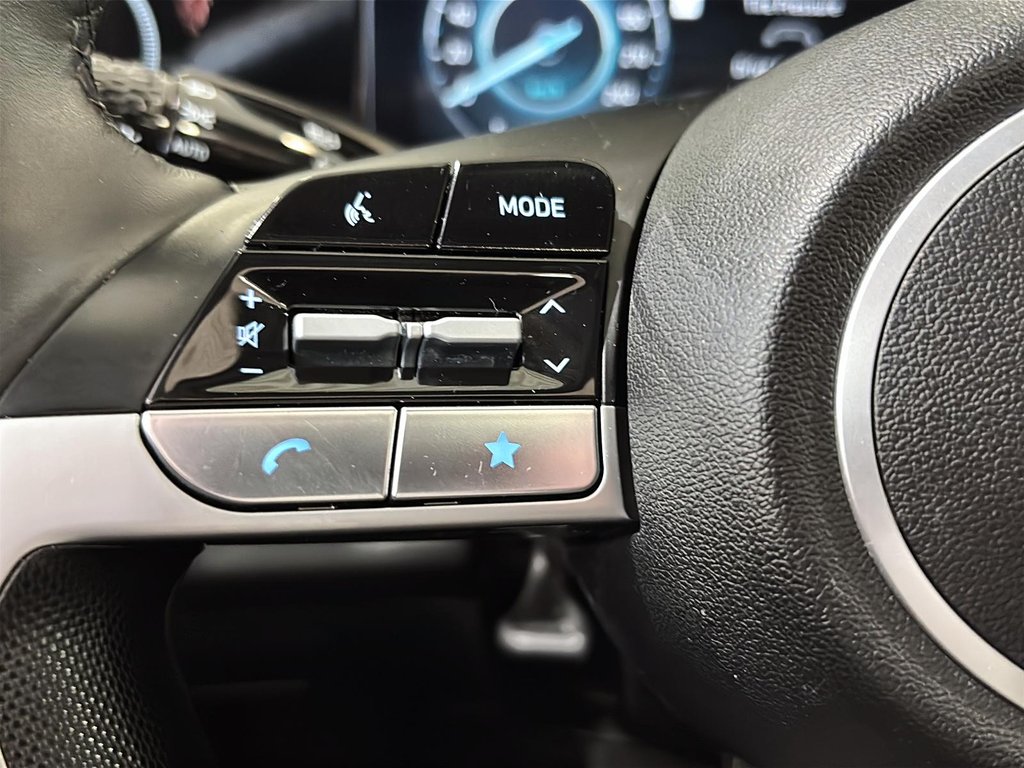Hyundai Elantra PREFERRED TECH TOIT VOLANT CHAUFFANT CARPLAY CAM. 2025 à Montréal, Québec - 25 - w1024h768px