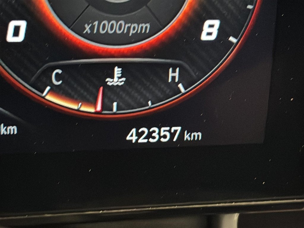 2025 Hyundai Elantra PREFERRED TECH PACKAGE TOIT CARPLAY CAMERA KEYLESS in Montréal, Quebec - 26 - w1024h768px