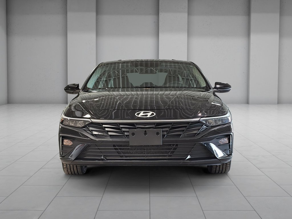 Hyundai Elantra PREFERRED TECH PACKAGE TOIT CARPLAY CAMERA KEYLESS 2025 à Montréal, Québec - 2 - w1024h768px