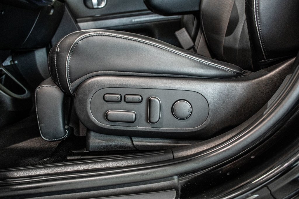 2022 Hyundai Ioniq 5 ULTIMATE LONG RANGE AWD BOSE CUIR CAM360 TOIT PANO in Montréal, Quebec - 22 - w1024h768px