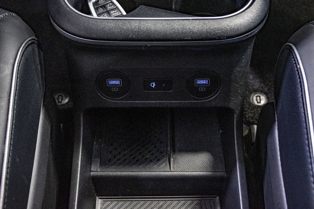 2022 Hyundai Ioniq 5 ULTIMATE LONG RANGE AWD BOSE CUIR CAM360 TOIT PANO in Montréal, Quebec - 26 - w1024h768px