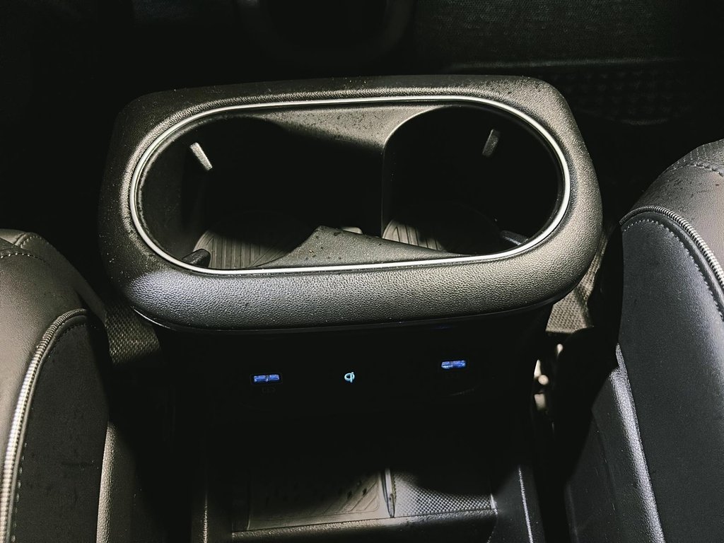 Hyundai IONIQ 5 AWD ULTIMATE PACKAGE LONG RANGE CUIR 2023 à Montréal, Québec - 22 - w1024h768px