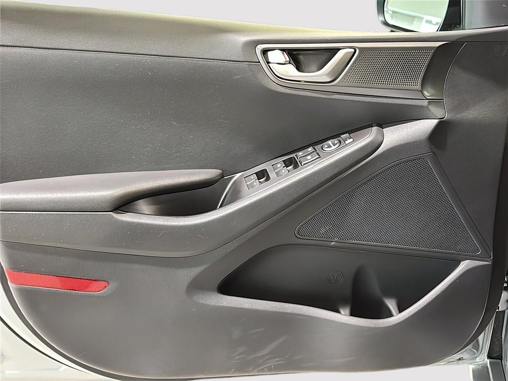 2021 Hyundai Ioniq Hybrid ESSENTIAL HYBRID CARPLAY SIEGES CHAUFFANTS CAMERA in Montréal, Quebec - 14 - w1024h768px