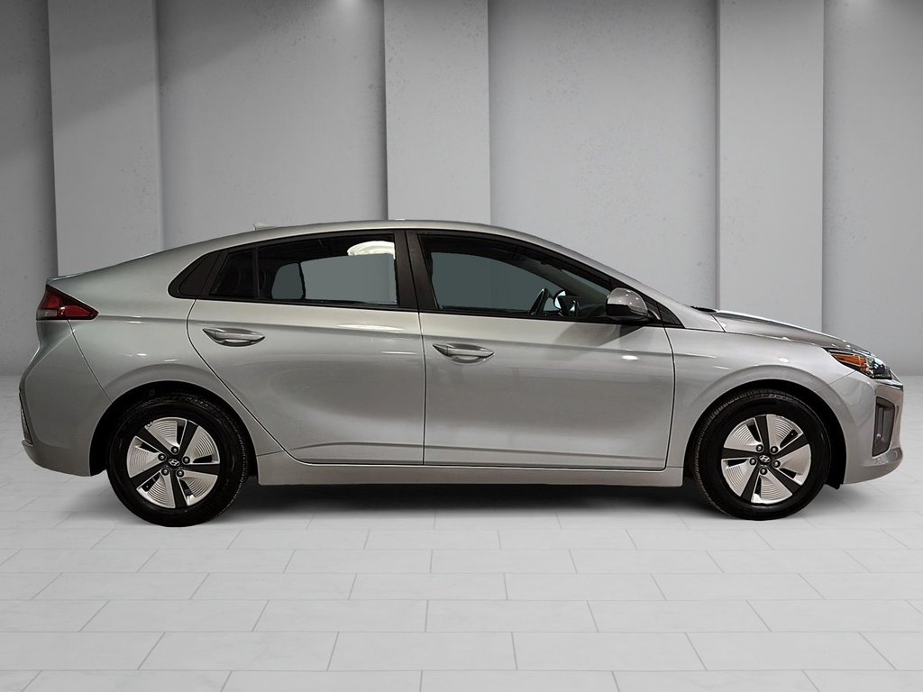 2021 Hyundai Ioniq Hybrid ESSENTIAL HYBRID CARPLAY SIEGES CHAUFFANTS CAMERA in Montréal, Quebec - 13 - w1024h768px
